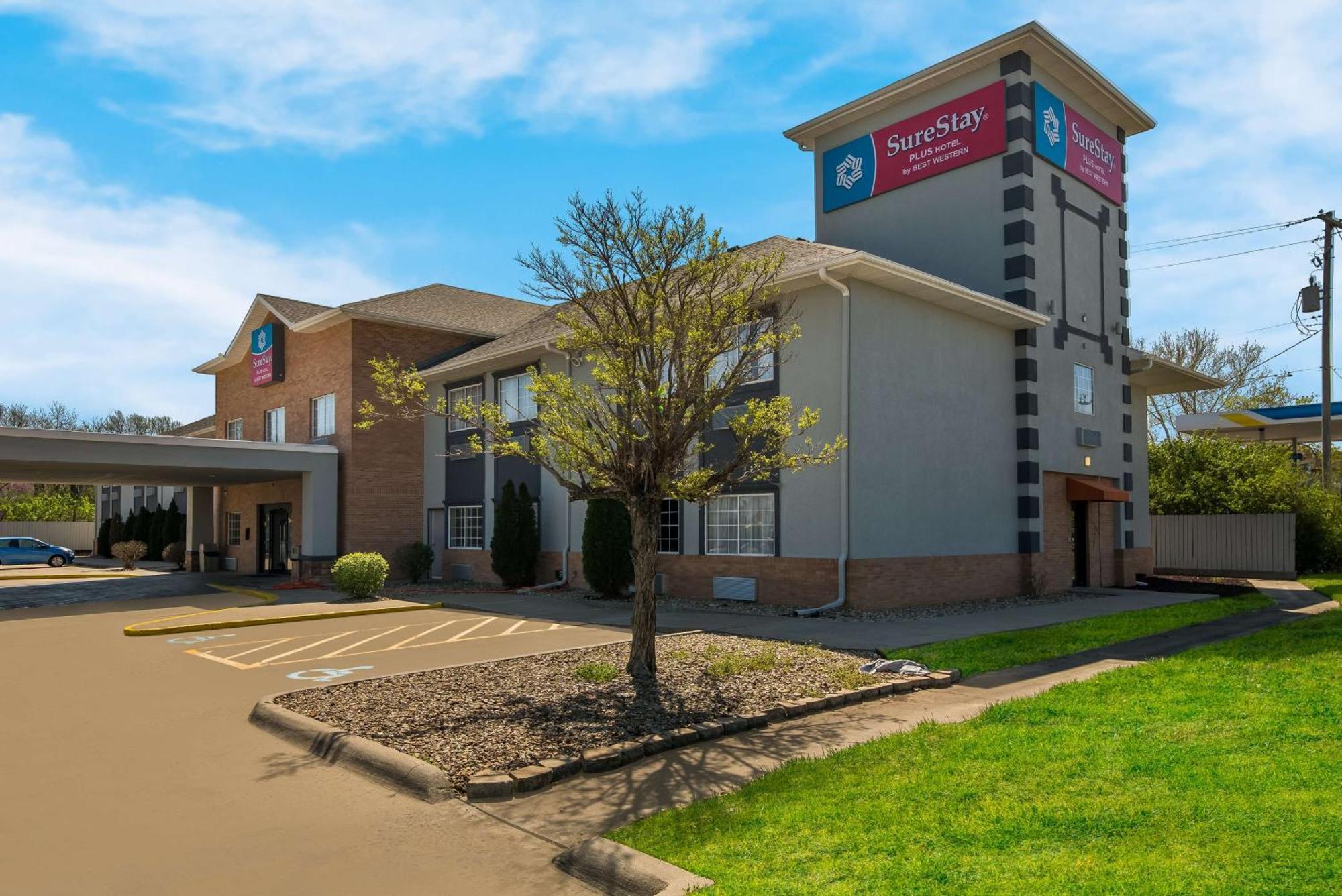 Surestay Plus Hotel By Best Western Topeka Eksteriør billede