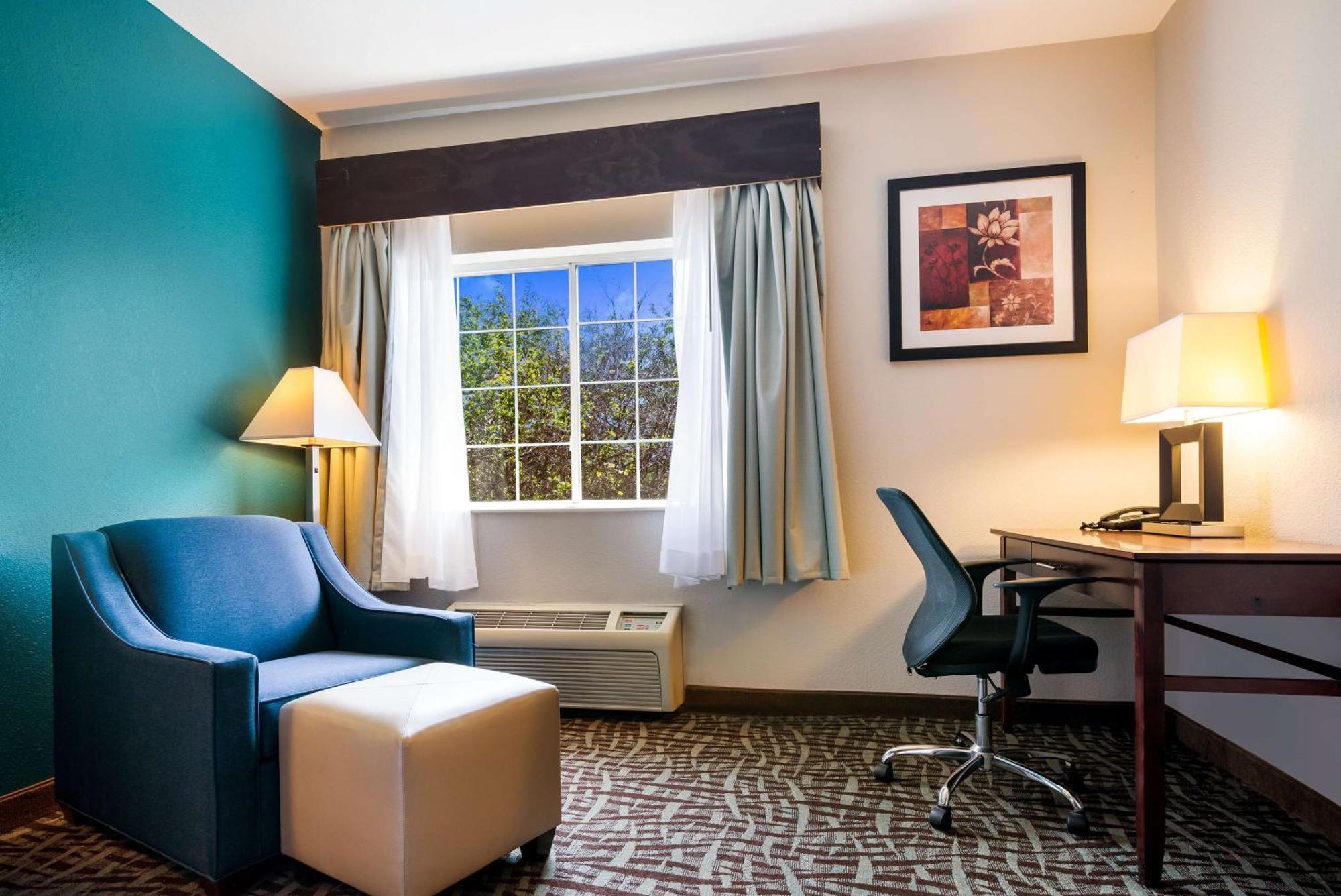 Surestay Plus Hotel By Best Western Topeka Eksteriør billede